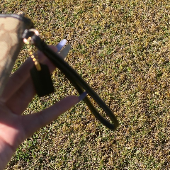 COACH signature wristlet , NWT - Picture 7 of 14